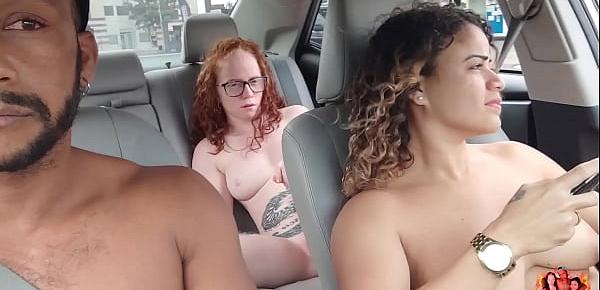 trendsCARONA DO KIDINHO SAI COM DUAS GATAS NUAS NO CARRO PRA DA UMA VOLTA NA CIDADE VEJA O QUE ACONTECEU.LORRANY EXOTICA E ELIANE FURACAO.